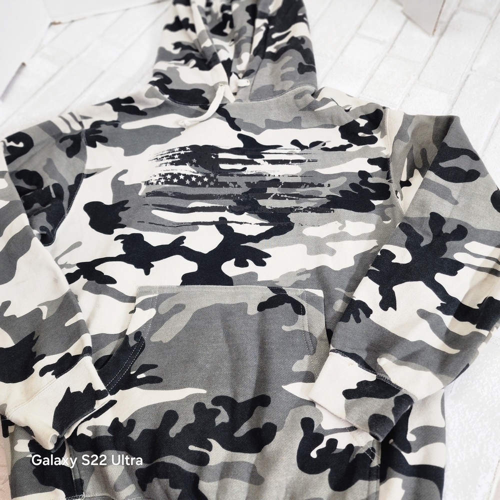 Camouflage Hoodie for Men - Picture 2 of 3